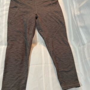 Patagonia Capri Gray Leggings w/inside waist pocket